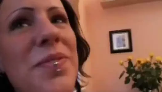 Busty Alman amatör genç kız arkadaş berbat ve sikikleri