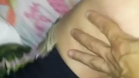 Liberada safada dando o cusinho com vontade