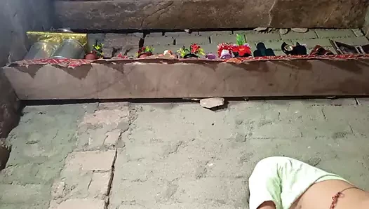 Üvey erkek ve üvey kız kardeş chudai evde.