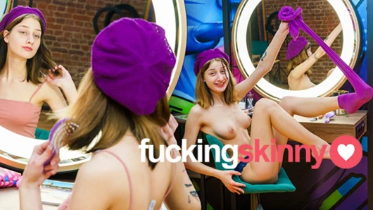 Şapkanı açık bırakabilirsin - sikişmek için sıska oyuncu seçmeleri