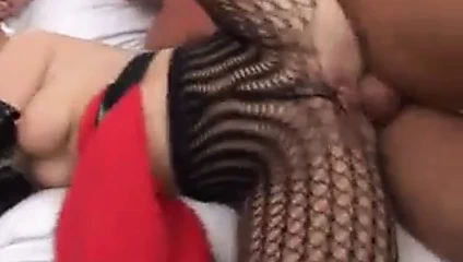 Sürtükler onu nasıl daha iyi yapacaklarını biliyor