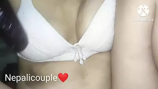 Puti chilayo mero puti chikne laado vayena laado napayera ventale chikdaixu puti dhirai chilayo