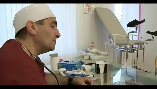 JDT109: Doctor Gynecolochenko 03