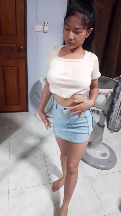 Выгляжу сексуальная без лифчика?