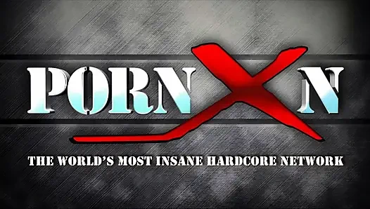 Tatlı Rus öğrenci amcığını pompalatıyor