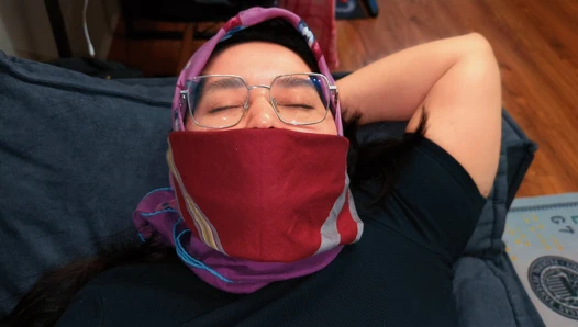 Tesettürlü kız&amp;#039; yasak mastürbasyon