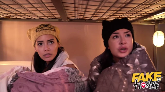 Sahte pansiyon büyük latino göt ve sıska esmer