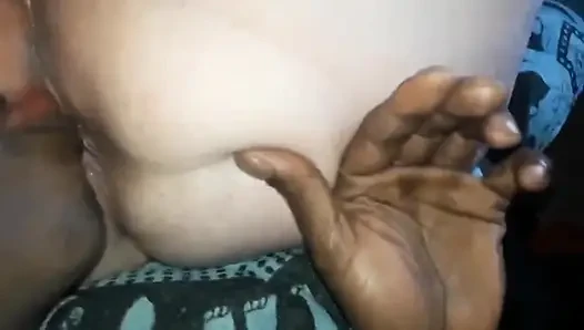 Kocam göt deliğimi yalıyor