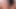 Baştan çıkarıcı esmer orta yaşlı seksi kadın kanepede sert parmaklanıyor