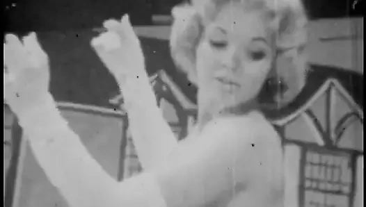 Hot vintage MILFS sensual stripping