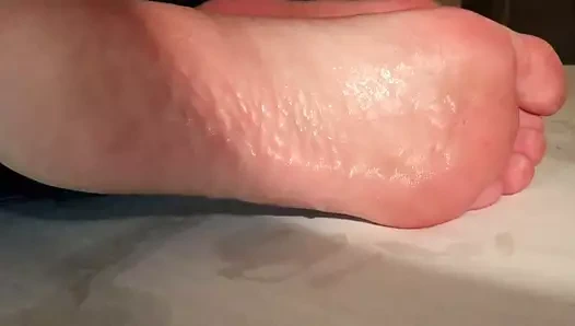 Gf tabanları ile boşalmak pt.1