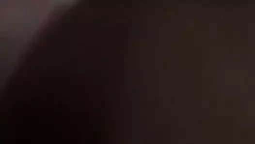 24 yaşındaki Tay köpek stili