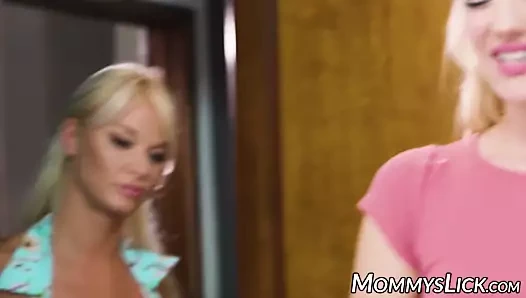 Kenna james kızdırdığı ona klitoris süre eşek dilli tarafından üvey