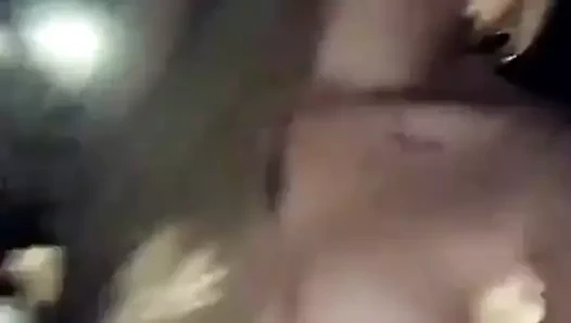 sarışın üniversiteli kız