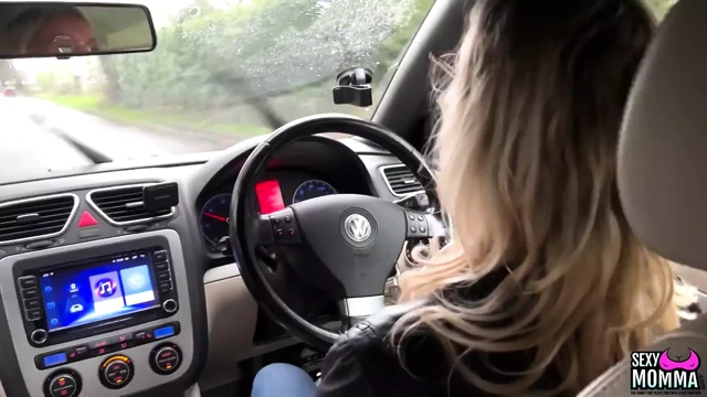 Üvey kız Bluelah Frankie ile ziyaretin tadını çıkarıyor