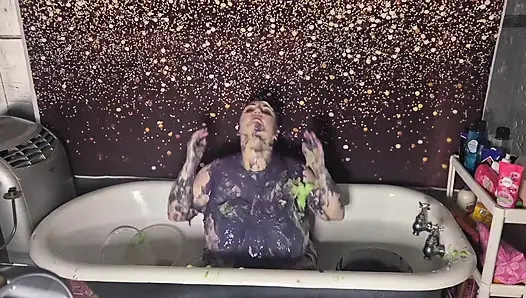 Krem ve gunge eğlencesi!