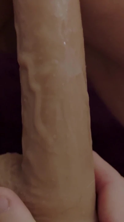 Hayalet yüzünün büyük dildo | Klip 3