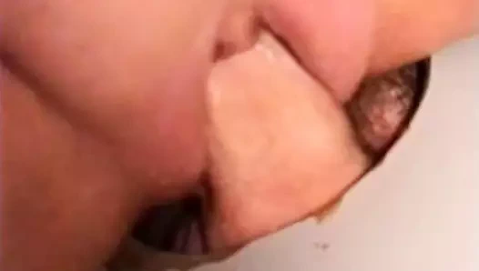 eyersiz at the gloryhole