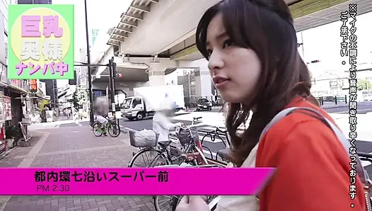 A072B01 güzel tenli büyük memeli evli kadın elektrikli masajcı tarafından sikiliyor ve nedeni çöker! Kocasını unutup zevke teslim oluyor