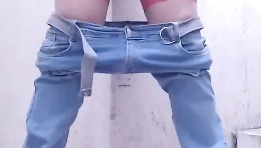 Alan Tokers iş yerinde mastürbasyon yapmayı biliyor