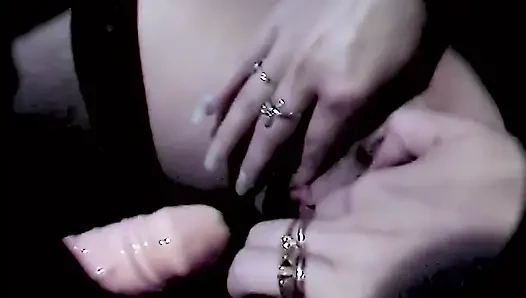 Sapık MILF arabaya binmek istiyor