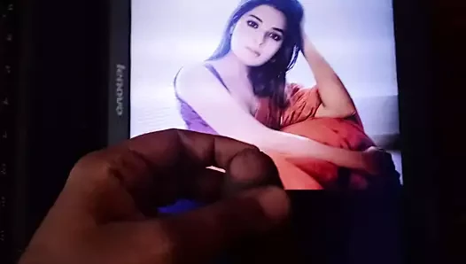 Athmika sevgilim boşalmak haraç