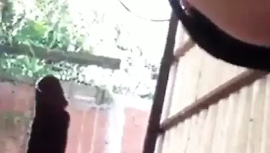 Sevimli çiftin anal seksi