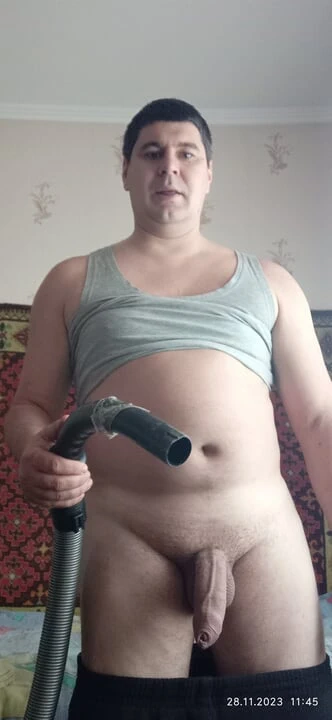 Vakumlu mastürbasyon. Yeni seks oyuncağı. Vakumlu yarak emiyor mastürbasyon.