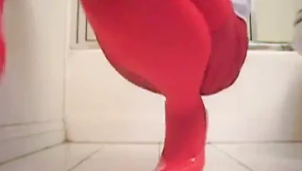 benim kırmızı tayt 1