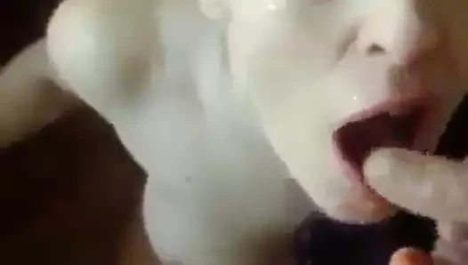 Em ve yut, amatör kaltak!