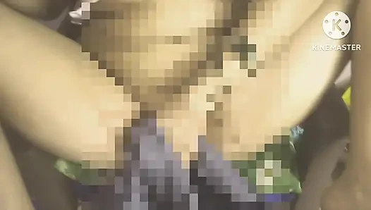 Memeli büyük götlü büyük yerel seks seks desi tarzı Hintli üvey kız kardeş