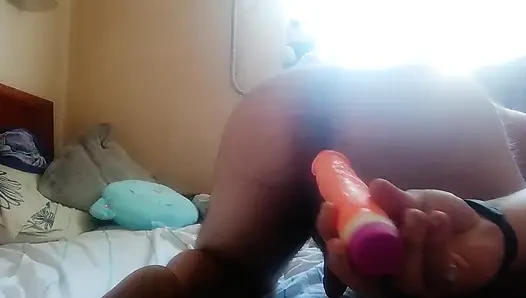 Belden bağlamalı kendini götten sikiyor