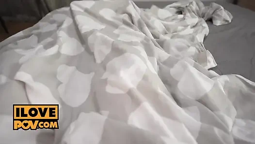 Bakış açısı - döl seven sürtük Kate Kravetz cinsel aidatını ödüyor