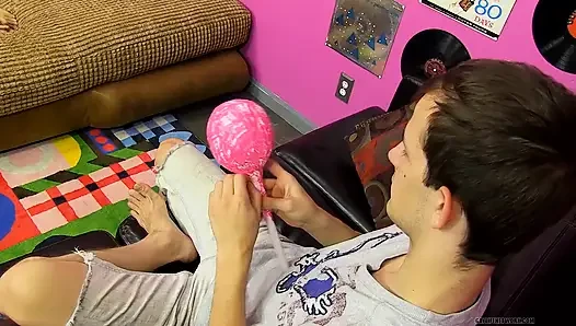 Kaç tane yalama alıyor'