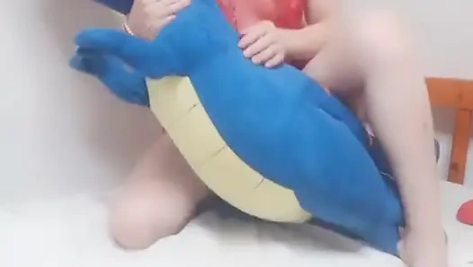 Mükemmel Göt Ve Amına Biniş Dinosour Çok Seksi Sevimli