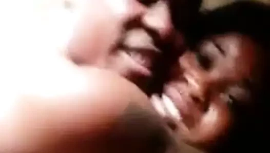 Çok çalışmak terlemek.