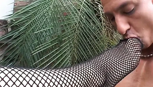 File çoraplı esmerle açık havada seks