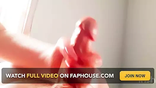 Büyük boşalma elle muamele.