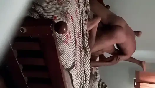 Sl çift sinhala'yı sikiyor