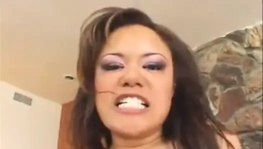 Seksi Asyalı göt sikişi