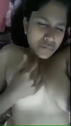 Biyagama giyimli kız nawodya amcık oyunu