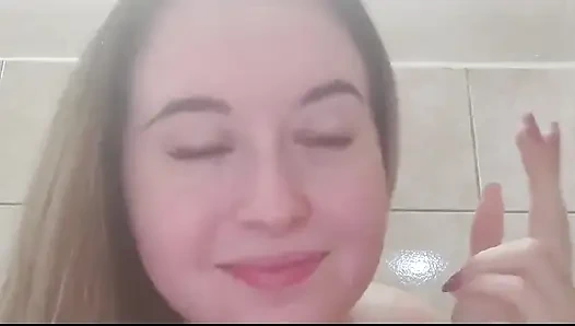 Kokmuş götümü kokliyorum