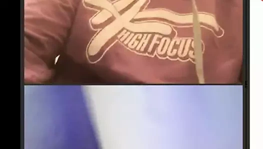 İri güzel kadın web kamerasında dölleniyor