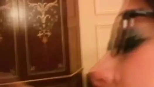 Sıcak oral seks senin için çalışıyor