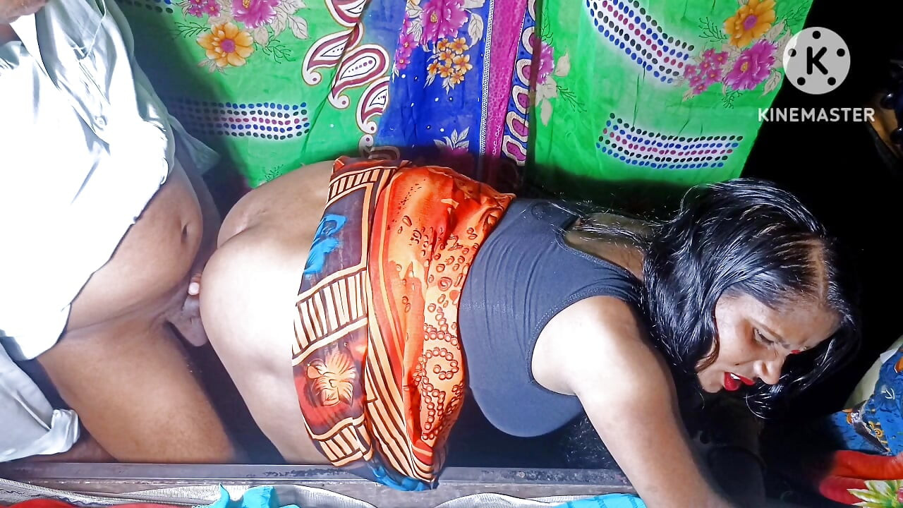 Bihari yenge kocasının arkadaşına küçük penis diyerek aşağıladı, seks sırasında penis kalınlaştı, Hintçe çığlık atmaya başladı.