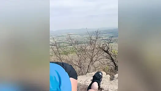 Ev yapımı amatör çift sakso ve açık havada sikiş derlemesi: dölleme ile doğa seksi