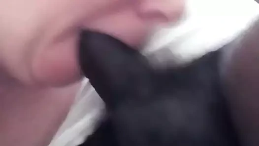 Amımı sikiyor. boşaldım. onun büyük siyah horoz