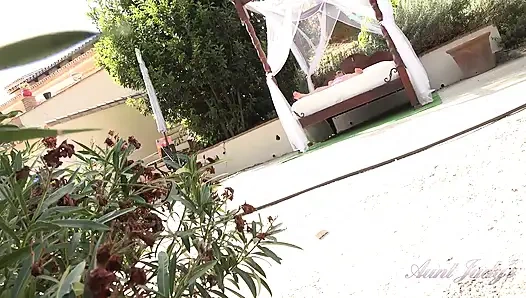 Auntjudys - büyük memeli orta yaşlı seksi kadın keira seni arka bahçede 31 talimatı için davet ediyor