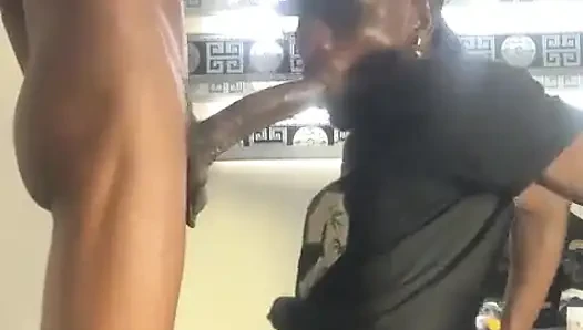 Her zaman onu çok sert sikmemi istiyor