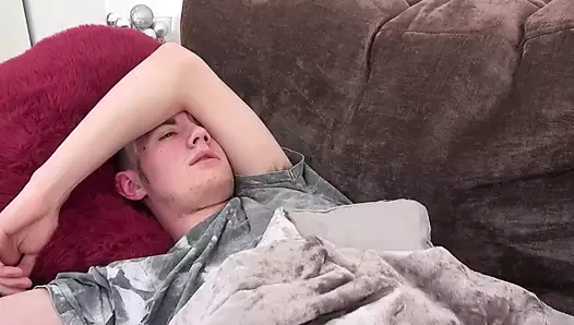 Amcığımı yala ve yarağını emmek istiyorum, buna bayılacaksın